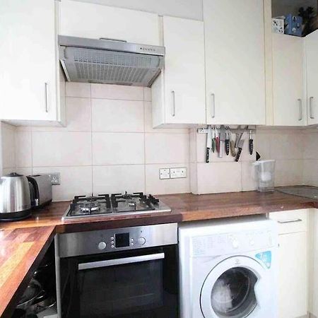 Wonderful Apartment In Earl'S Court Londra Esterno foto
